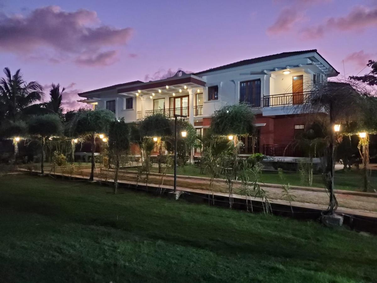 Seagull'S Nest Beach House - Unit Of Prohotel Chennai Extérieur photo